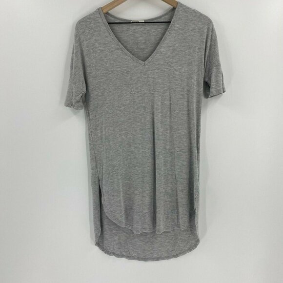 Made Maternity V-Neck Gray Short Sleeve Tee - Picture 1 of 4